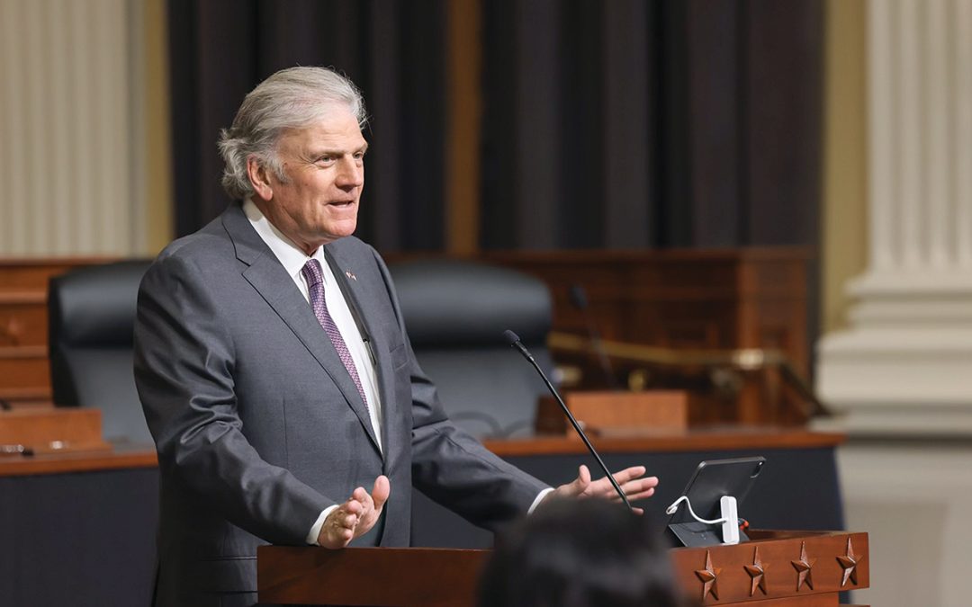 Franklin Graham: Pray Fervently for Our Nation